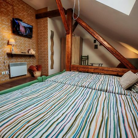 Guest House Relic Сомбор Екстериор снимка