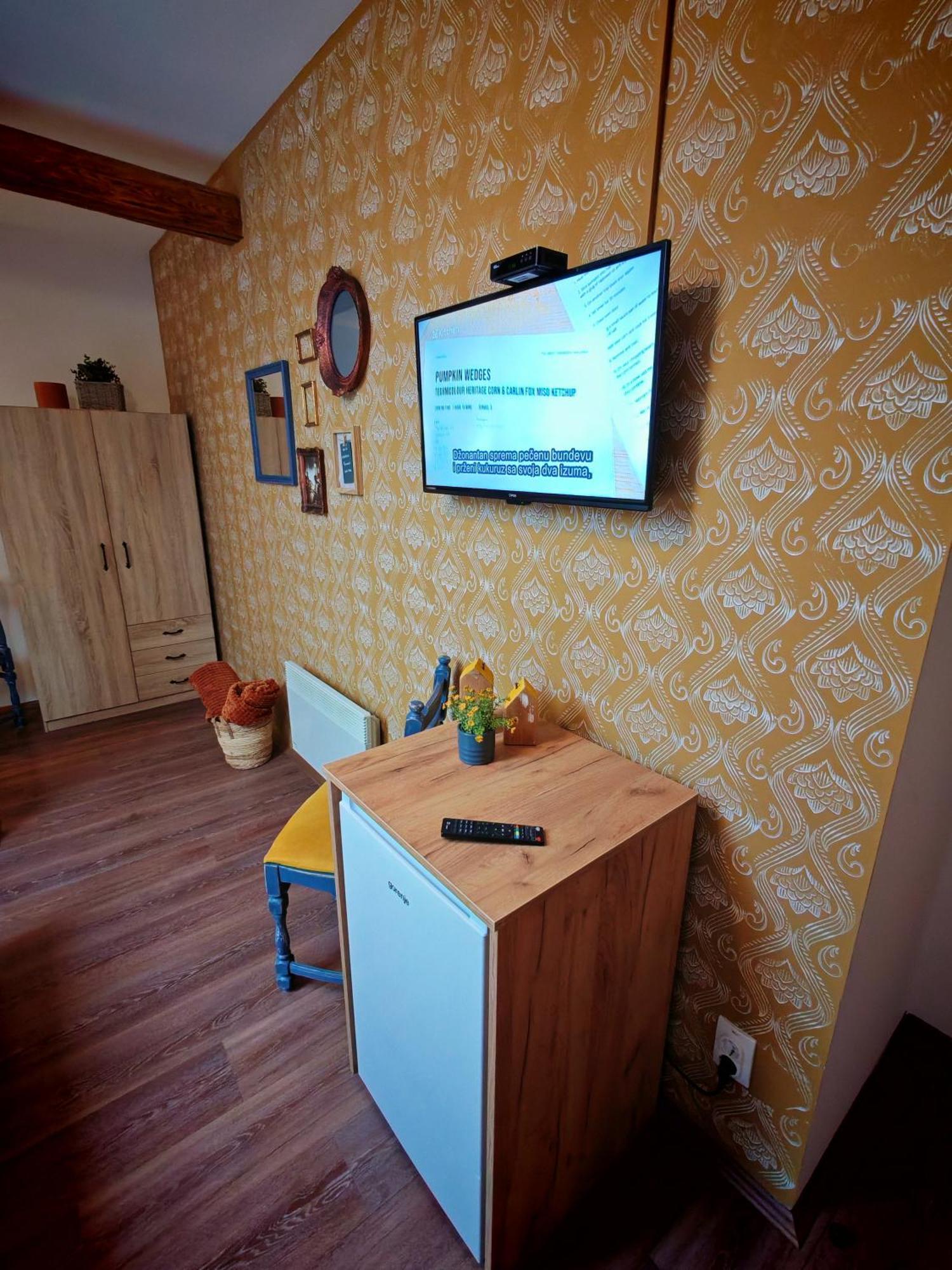 Guest House Relic Сомбор Екстериор снимка