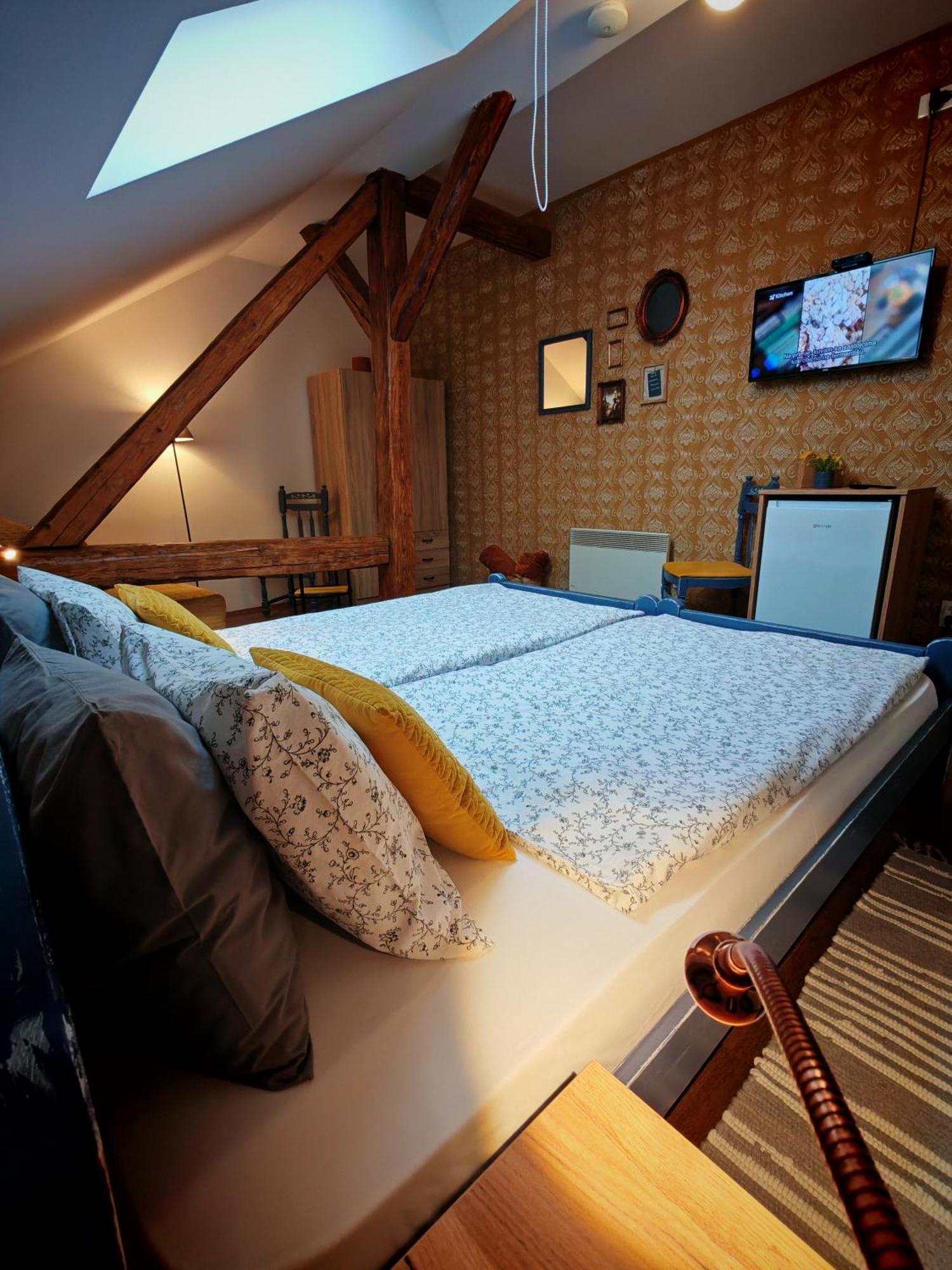 Guest House Relic Сомбор Екстериор снимка