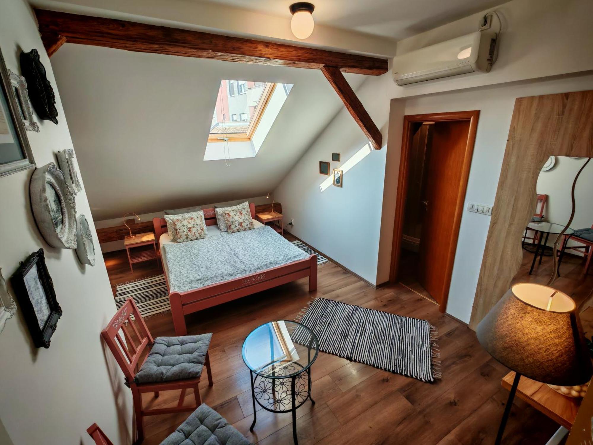 Guest House Relic Сомбор Екстериор снимка